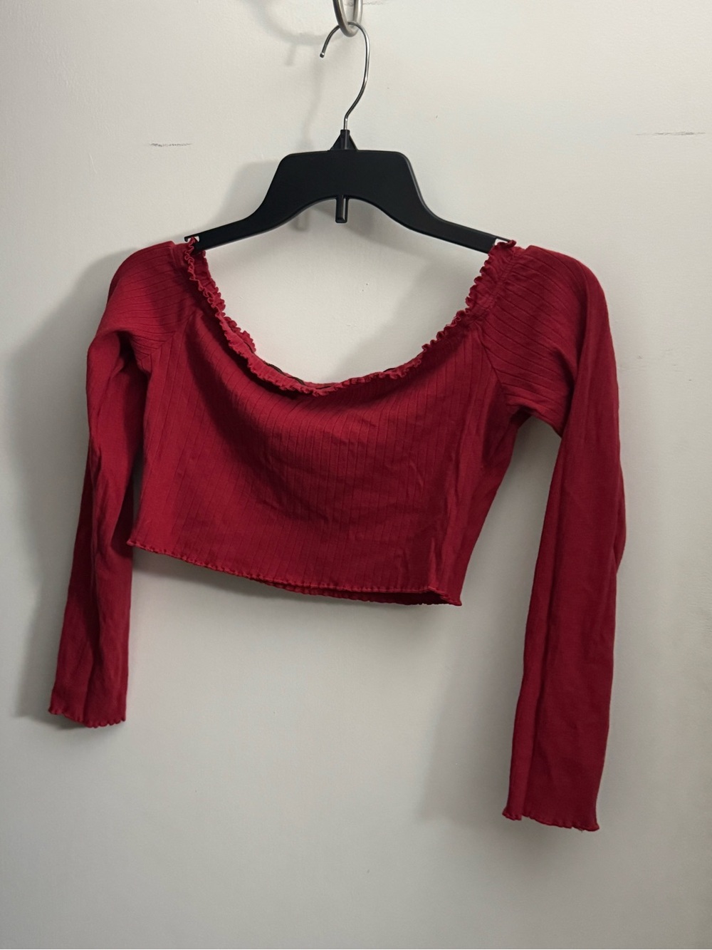 SHEIN Red Ribbed Long Sleeve Ruffle Scoop Crop Top